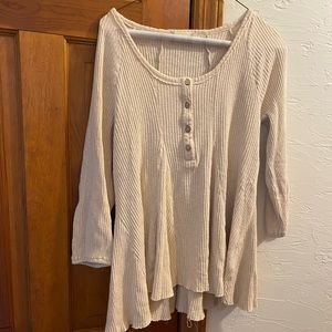 Altar’d State- M Flowy Top